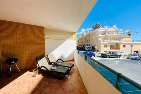 Precioso apartamento con parking en la playa de Burriana Nerja Exterior foto
