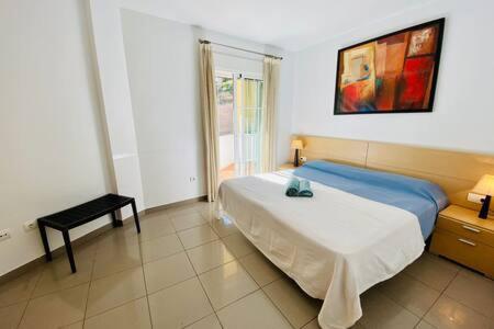 Precioso apartamento con parking en la playa de Burriana Nerja Exterior foto